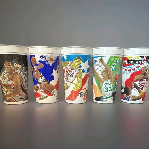 90’s Plastic Cups Basketball Larry Bird, Jordan, Thomas, Alonzo, Magic Lot of 5 - Picture 1 of 4